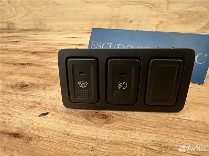 Кнопки приборной панели Suzuki Escudo TD54W J20A