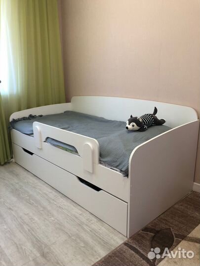 Выдвижная кровать детская