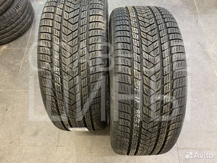 Pirelli Scorpion Winter 275/40 R21 107V