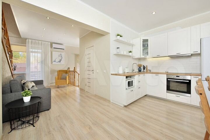 Таунхаус 100 м² на участке 2 сот.