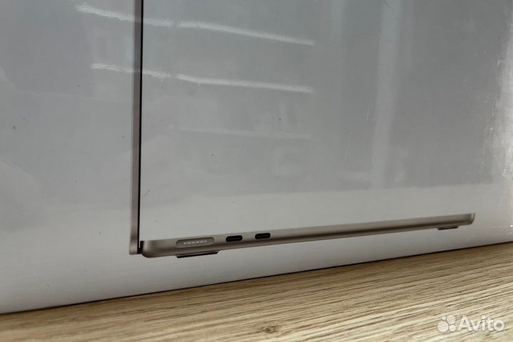 MacBook Air M2 512GB Starlight Новый