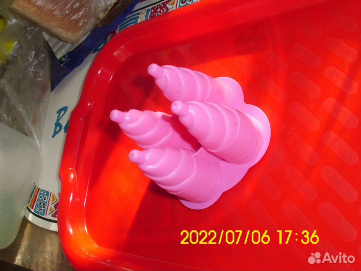 Формы, набор посуды, термос, чайник и др