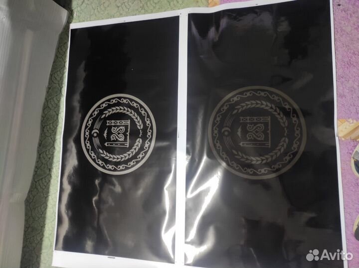 Наклейки на авто