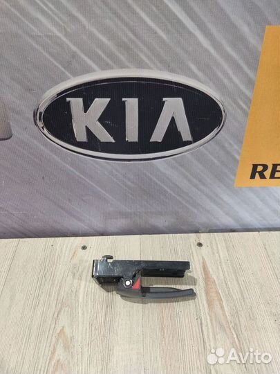 Ручка двери внутренняя салона Kia RIO 2 Лев