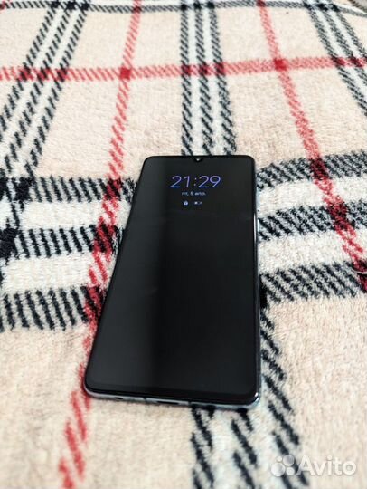 HUAWEI P30, 6/128 ГБ