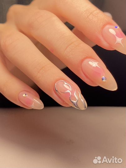 Мастер маникюра