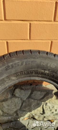 Pirelli Formula Ice 215/65 R16 98