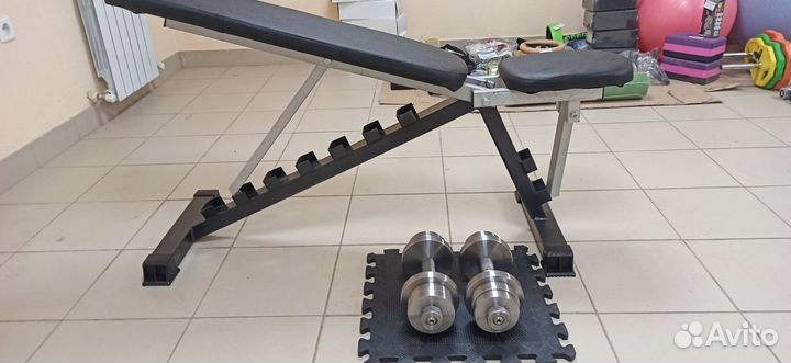 Гантели 2 по 15кг + скамья