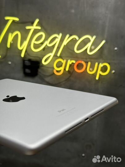 iPad 2018 32gb wifi 6th generation