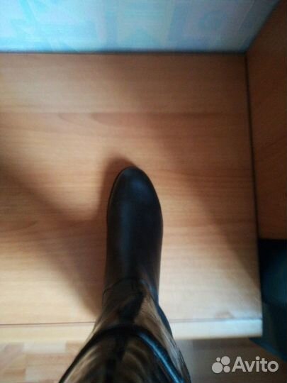 Сапоги нов.зим.36раз. из нат.кожи и меха 2000