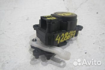 Моторчик заслонки печки