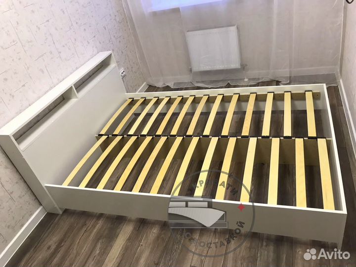Кровать двуспальная