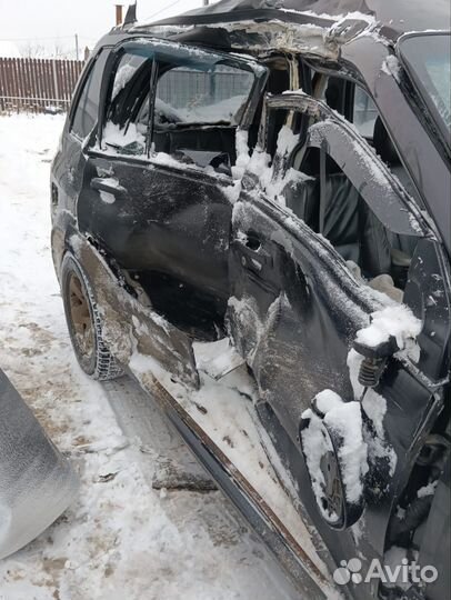 Suzuki Grand Vitara 2.5 AT, 1999, битый, 999 999 км