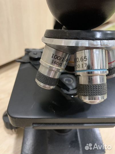 Микроскоп levenhuk