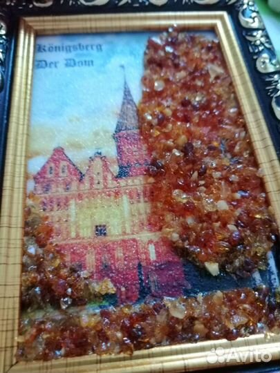 Картина из янтаря