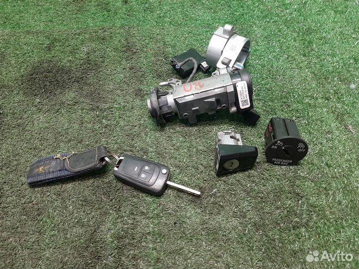 Замок зажигания Chevrolet Cruze J300 2009