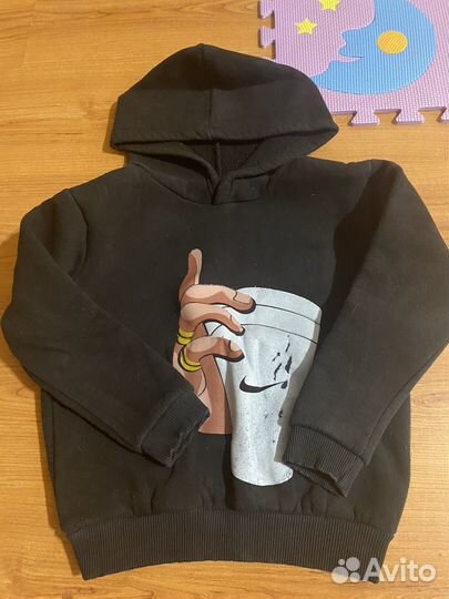 Спортивный костюм