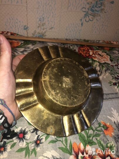 Большая латунная пепельница Индия