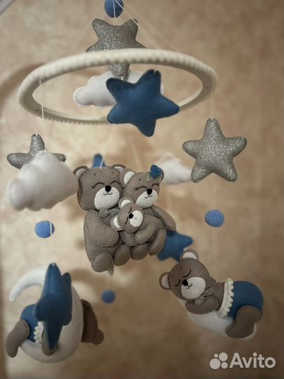 Мобиль из фетра