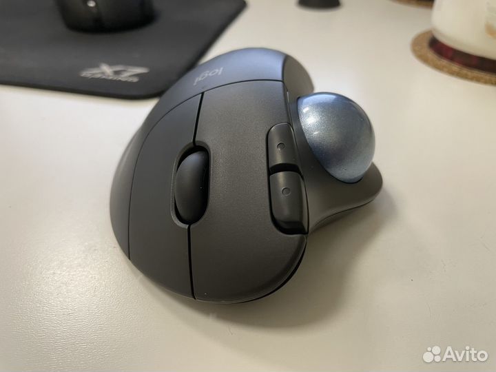 Мышь беспроводная M575 ergo, серый