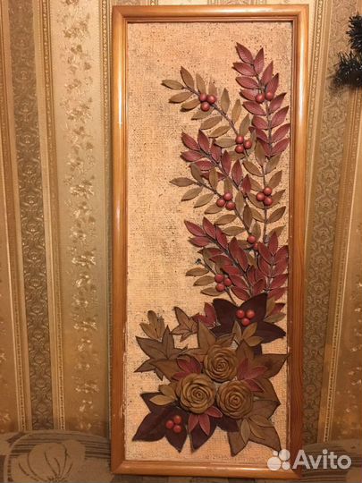 Панно из кожи