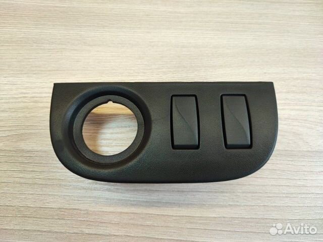 Накладка панели приборов Renault Sandero Stepway