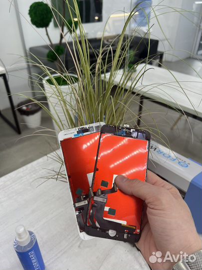 Дисплеи iPhone 6/7/8/X/11/12/13