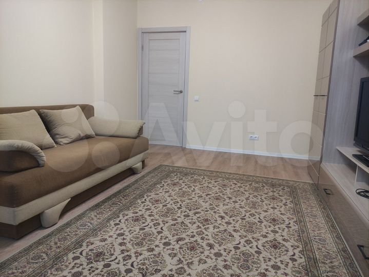 Комната 18 м² в 3-к., 16/18 эт.