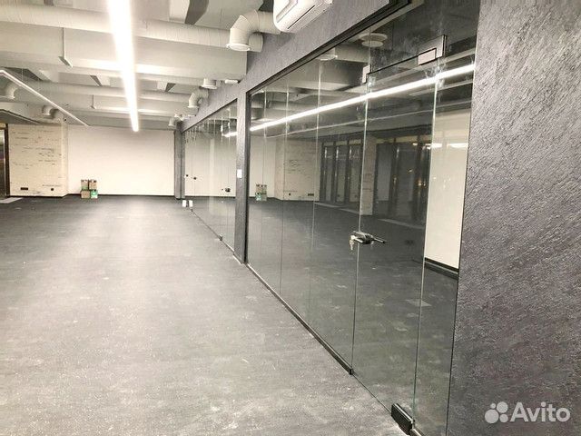 Межкомнатные стеклянные перегородки раздвижные