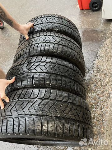 Pirelli Winter Sottozero 3 235/35 R19