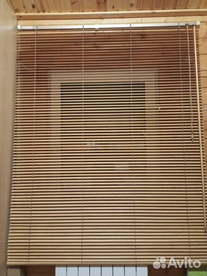 Жалюзи горизонтальные деревянные
