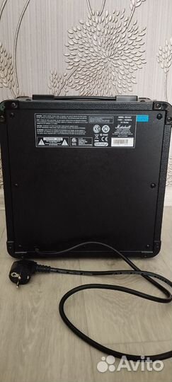 Гитарный комбоусилитель Marshall MG10