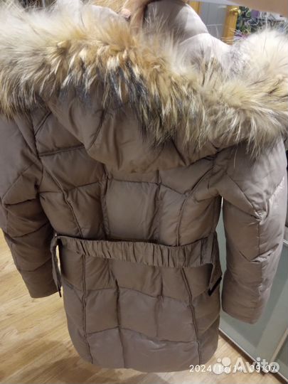 Пуховик женский 42