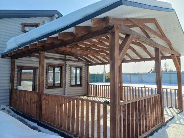 Коттедж 226,5 м² на участке 10,4 сот.