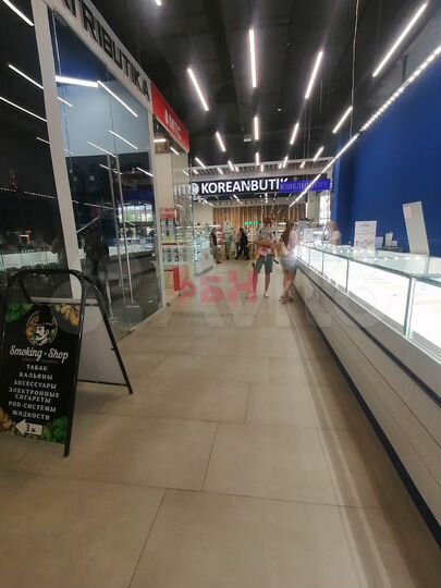 Торговая площадь в терминале