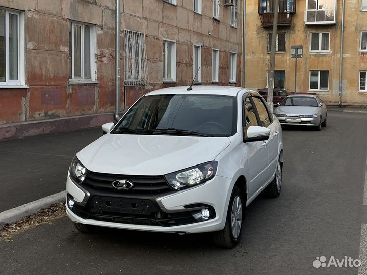 LADA Granta 1.6 МТ, 2023, 5 000 км