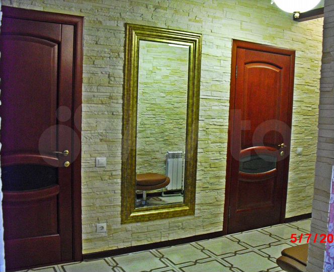 Дом 172,4 м² на участке 9 сот.