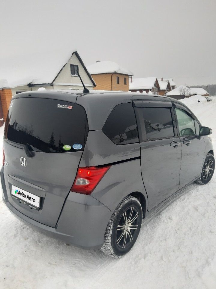 Honda Freed: фото владельца