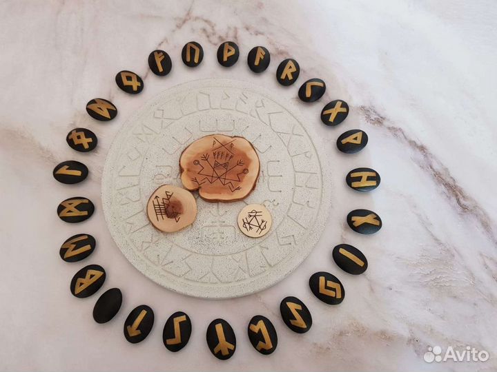 Гадание на картах, чистка, привороты, обряды