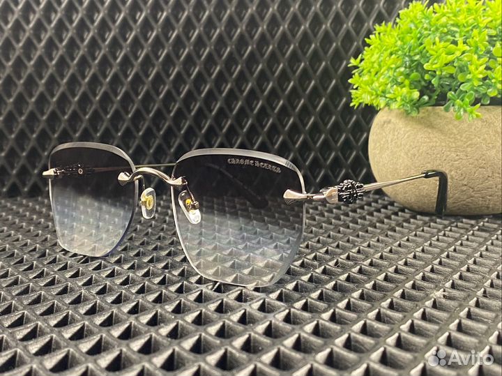 Солнцезащитные очки chrome hearts