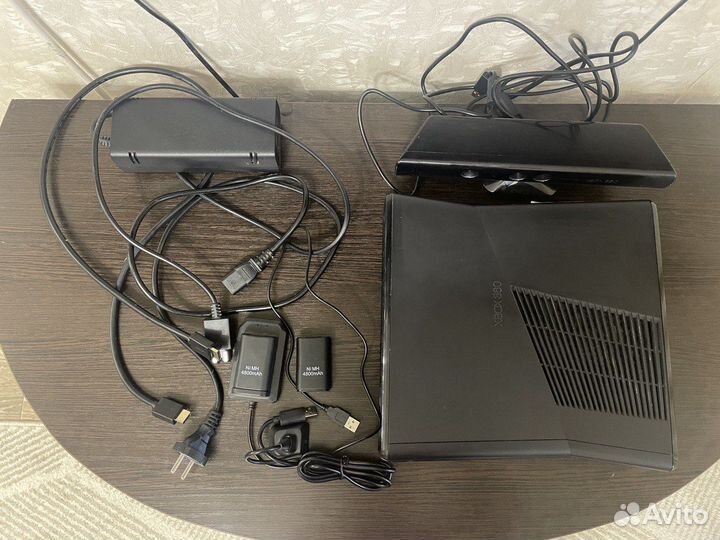 Xbox 360 прошитый freeboot + kinect