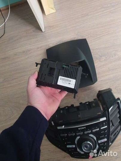 Sony Ford Fiesta mk6 магнитола