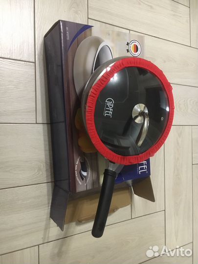 Сковорода WOK Gipfel