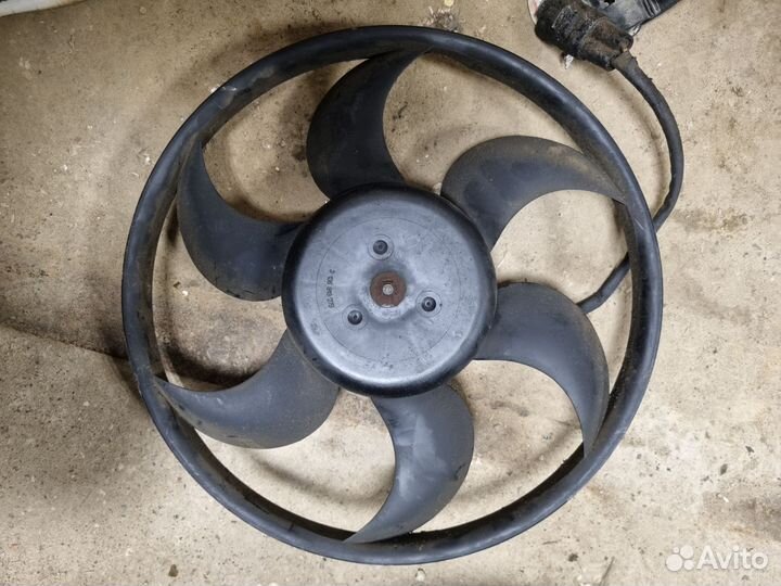 Вентилятор радиатора Mercedes w210 320