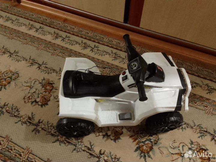 Детский электроквадроцикл/электромобиль rocket