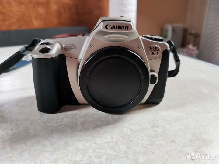 Canon eos 300