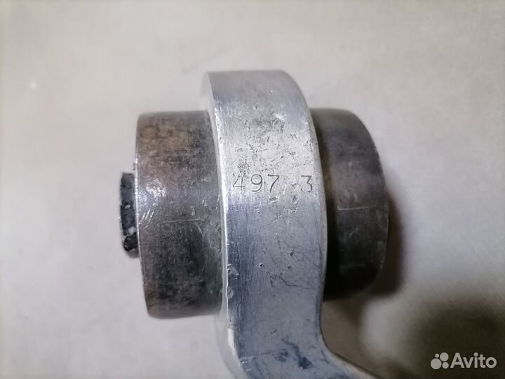 Рычаг подвески перед.лев.ниж.VW Passat B5 1.8 ADR