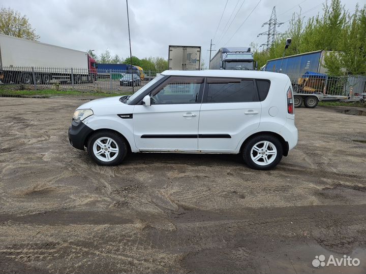 Kia Soul 1.6 AT, 2011, битый, 166 300 км