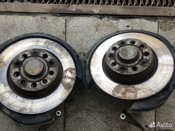 Поворотный кулак Volkswagen Passat Cc 2011