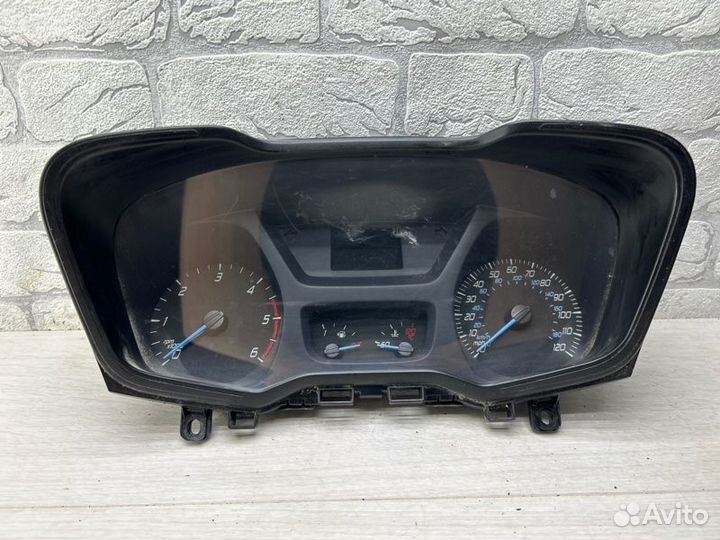 Панель приборов Ford Transit 8